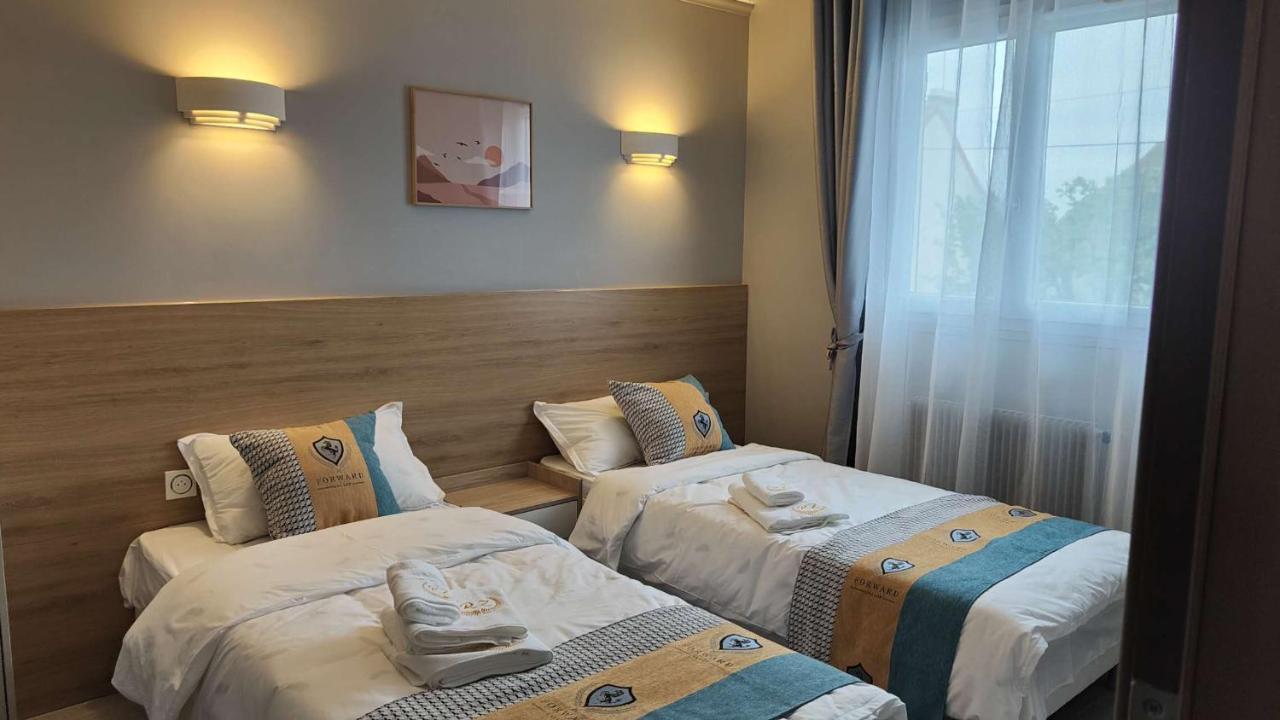 Chambre Pour 2 Personnes Avec Lit Separe Dans La Banlieue Parisienne Bondy Buitenkant foto